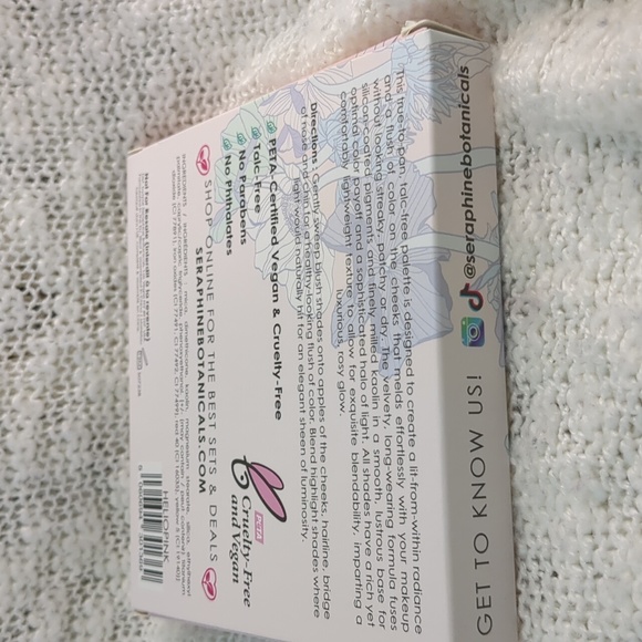 SERAPHINE botanicals Geranium+Glow Blush+Highlight Palette in HELIOPINK - Picture 10 of 12